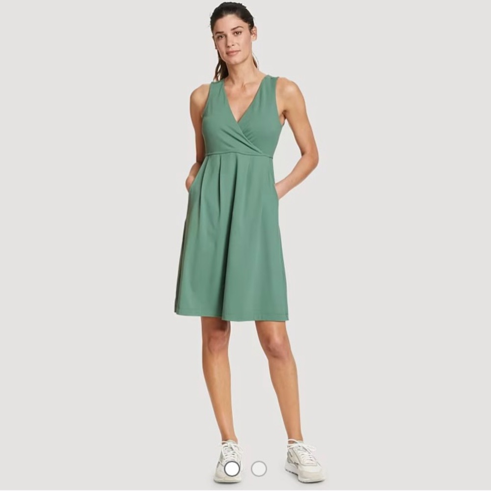 Eddie Bauer NEW dress Aster 7 day crossover dark sea foam sz S Small pockets NWT